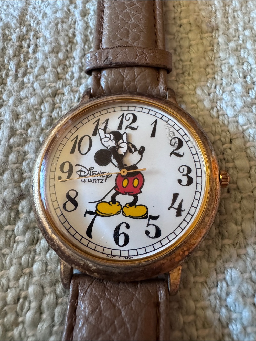 Official Disney Quartz Watch, non-functional